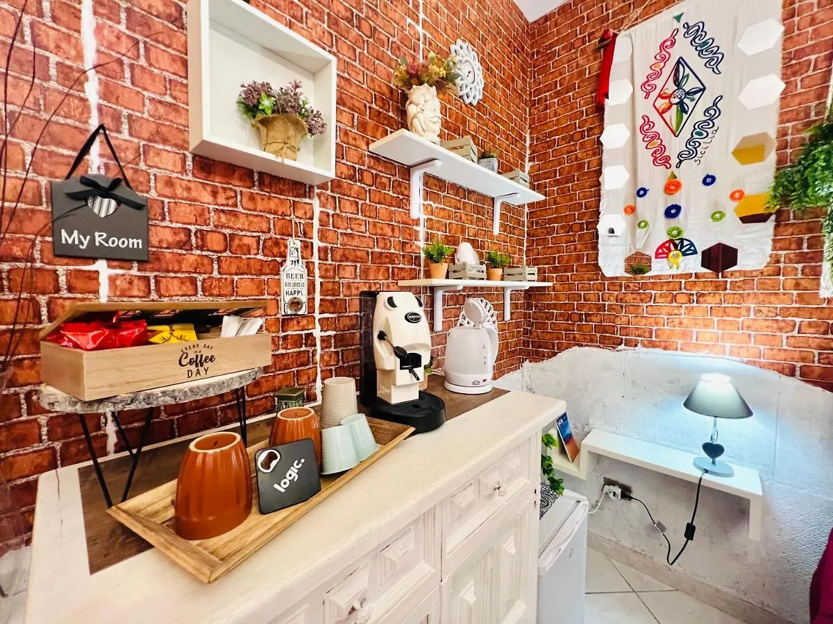 Bed and Breakfast Regina Elena Чинизи Отель типа 
